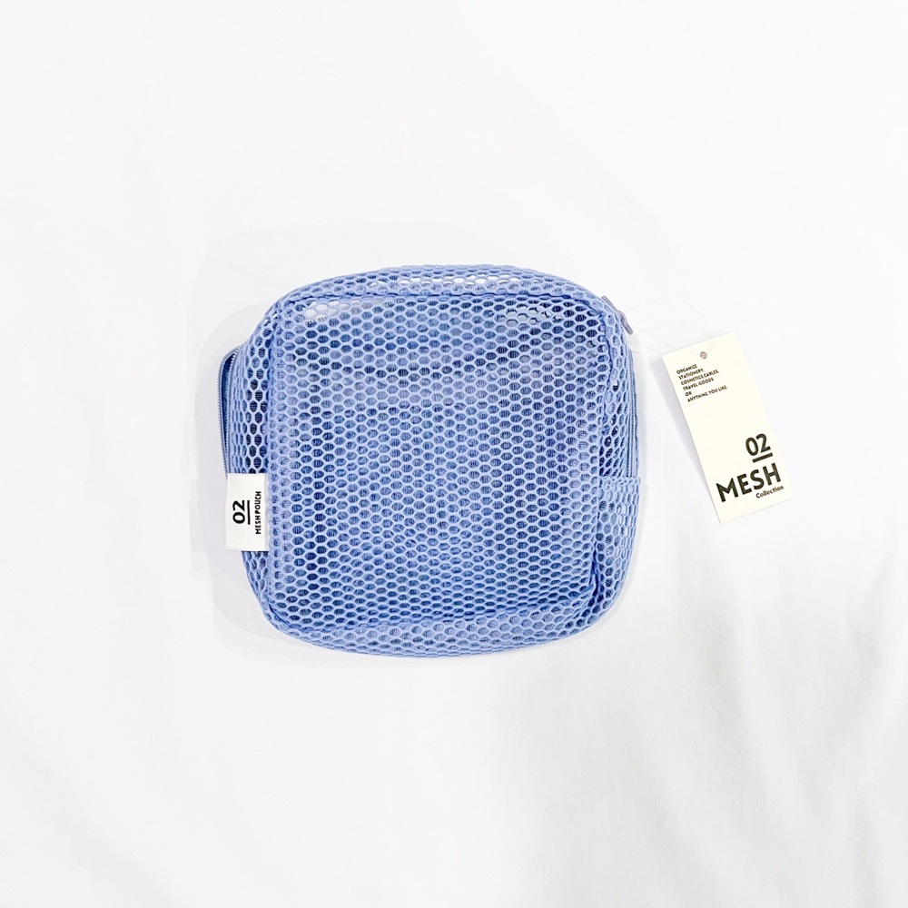 MARK’S INC 02 Square Mesh Pouch